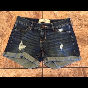 Hollister Hi-Rise shorts